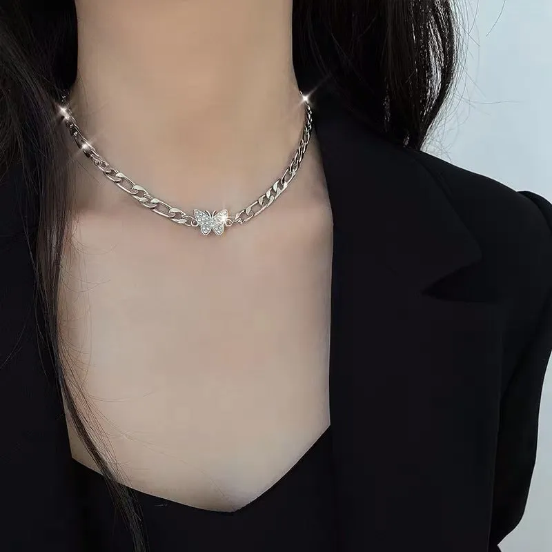 1Pc Fashionable Butterfly Zircon Elegant Style Alloy Silver Color Patch Necklace Women Party Birthday Gift