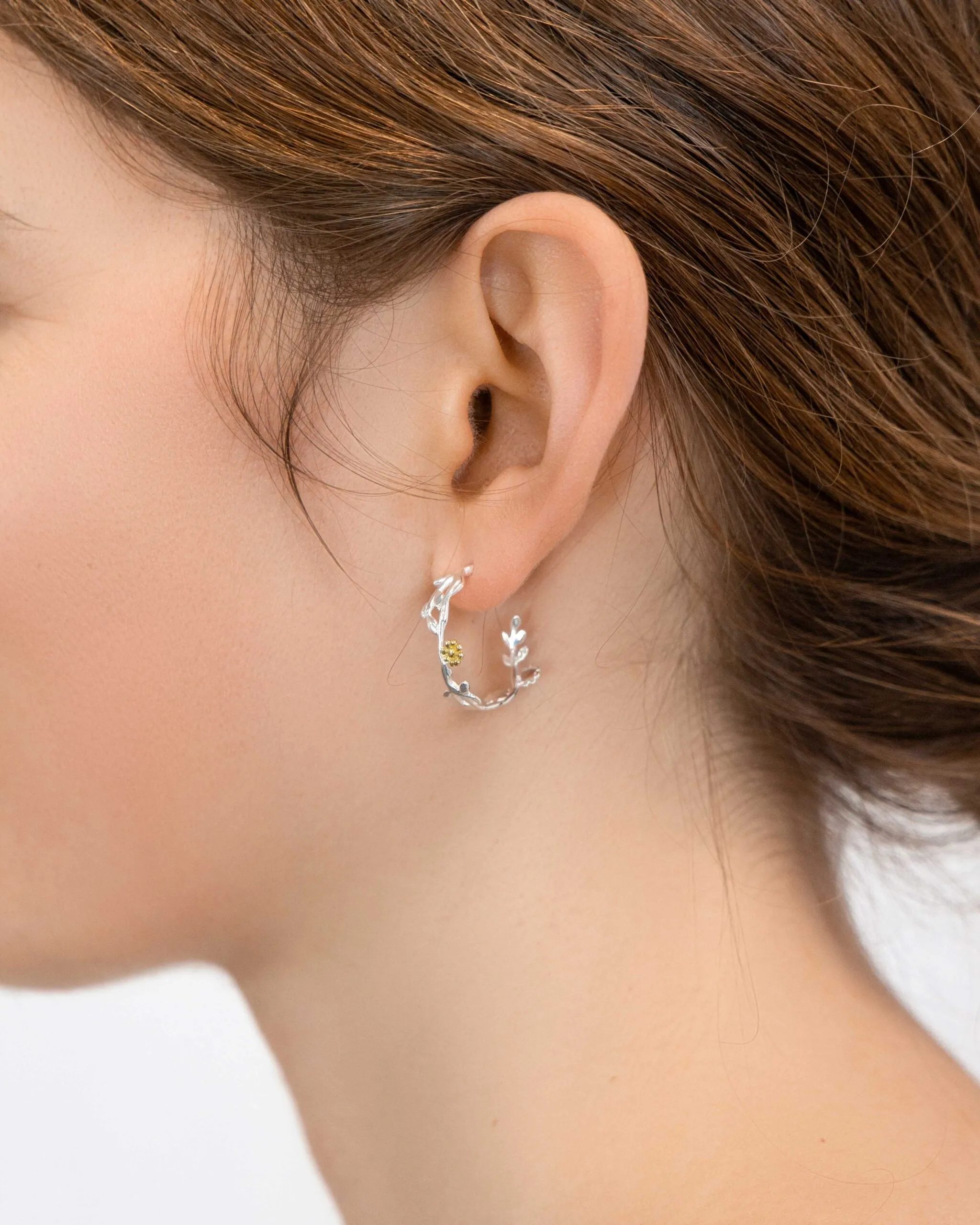 Banyan Sterling Silver Daisy Hoop with 18kt Gold Plated Detailing