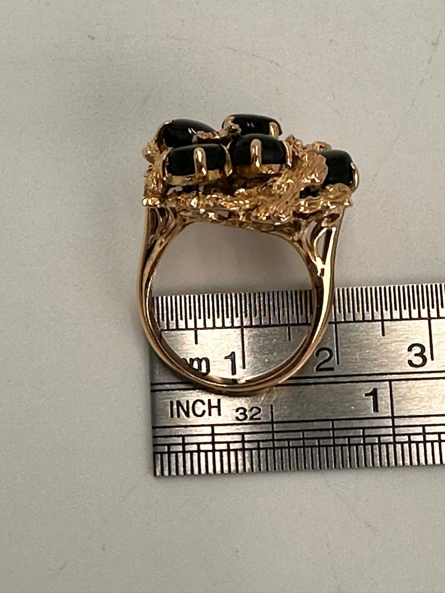 Mystical 9ct Yellow Gold Star Sapphire Ring