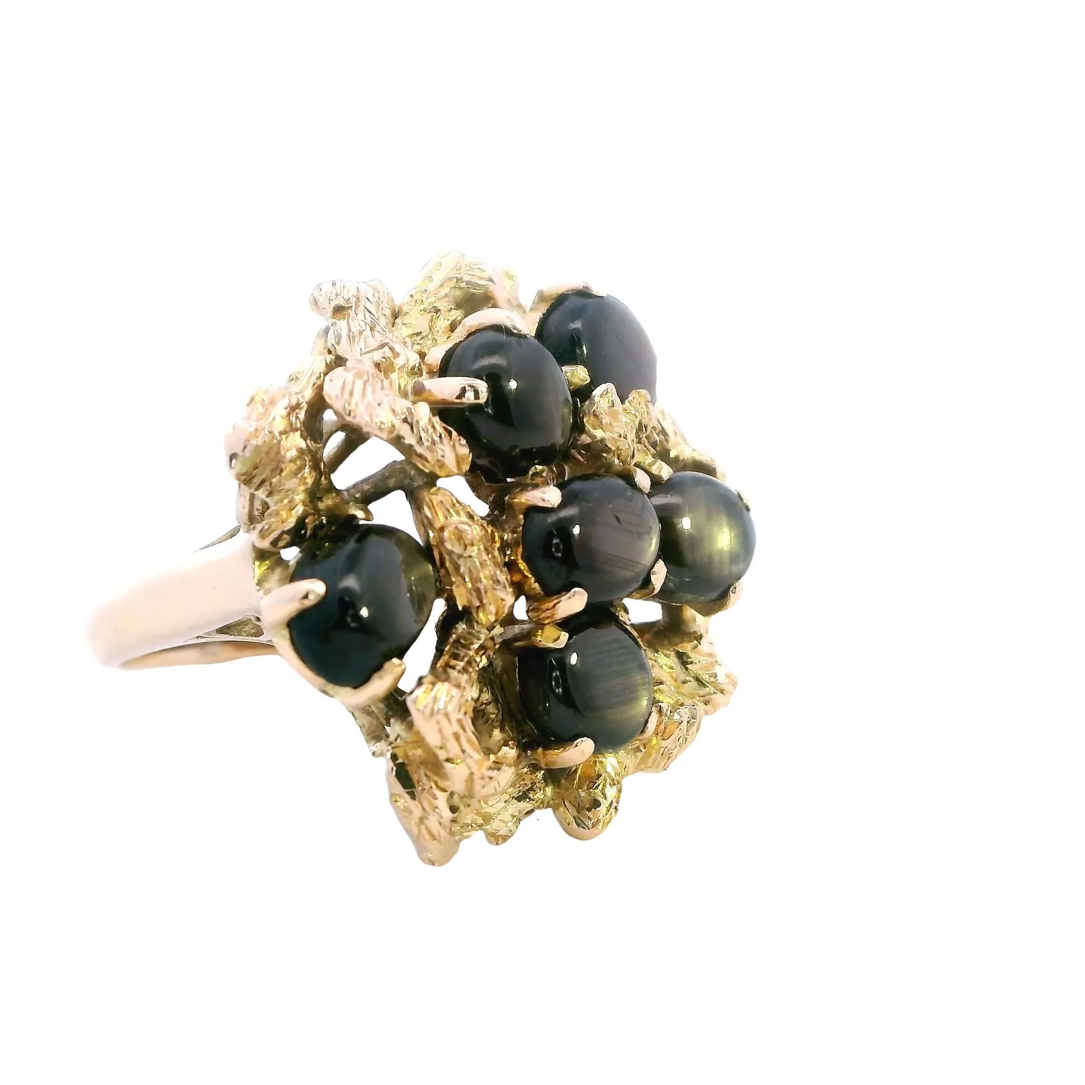 Mystical 9ct Yellow Gold Star Sapphire Ring