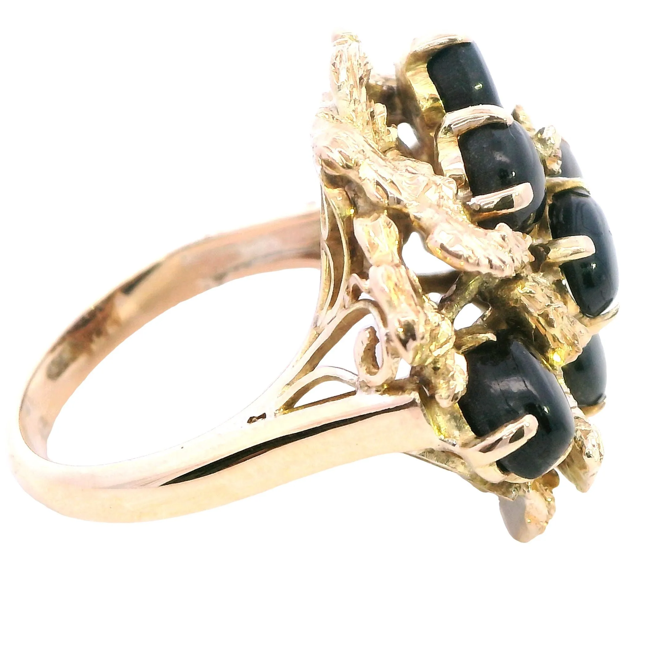 Mystical 9ct Yellow Gold Star Sapphire Ring