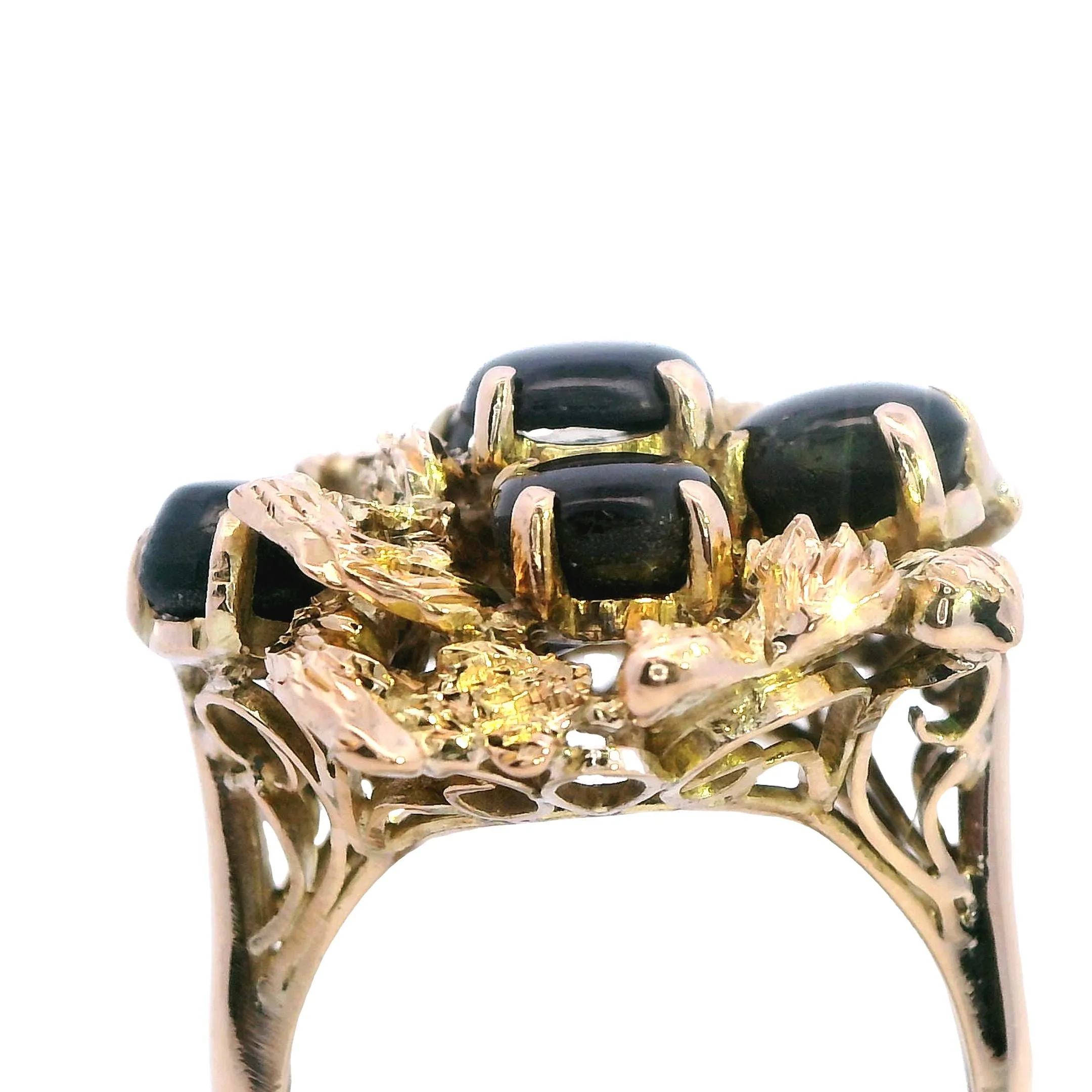 Mystical 9ct Yellow Gold Star Sapphire Ring