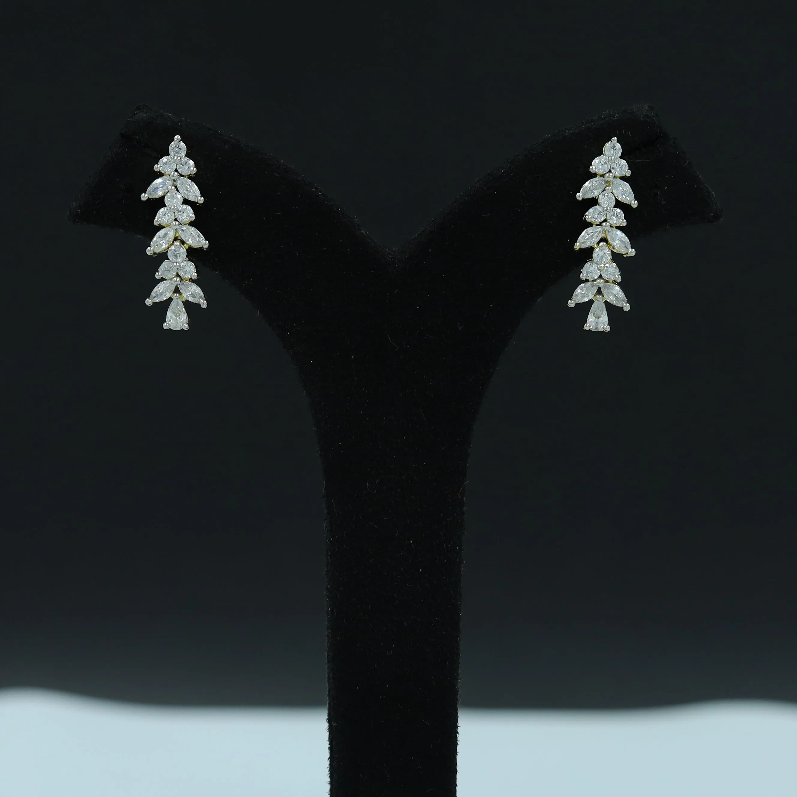 Round Neck Zircon/AD Necklace Set 11817-31