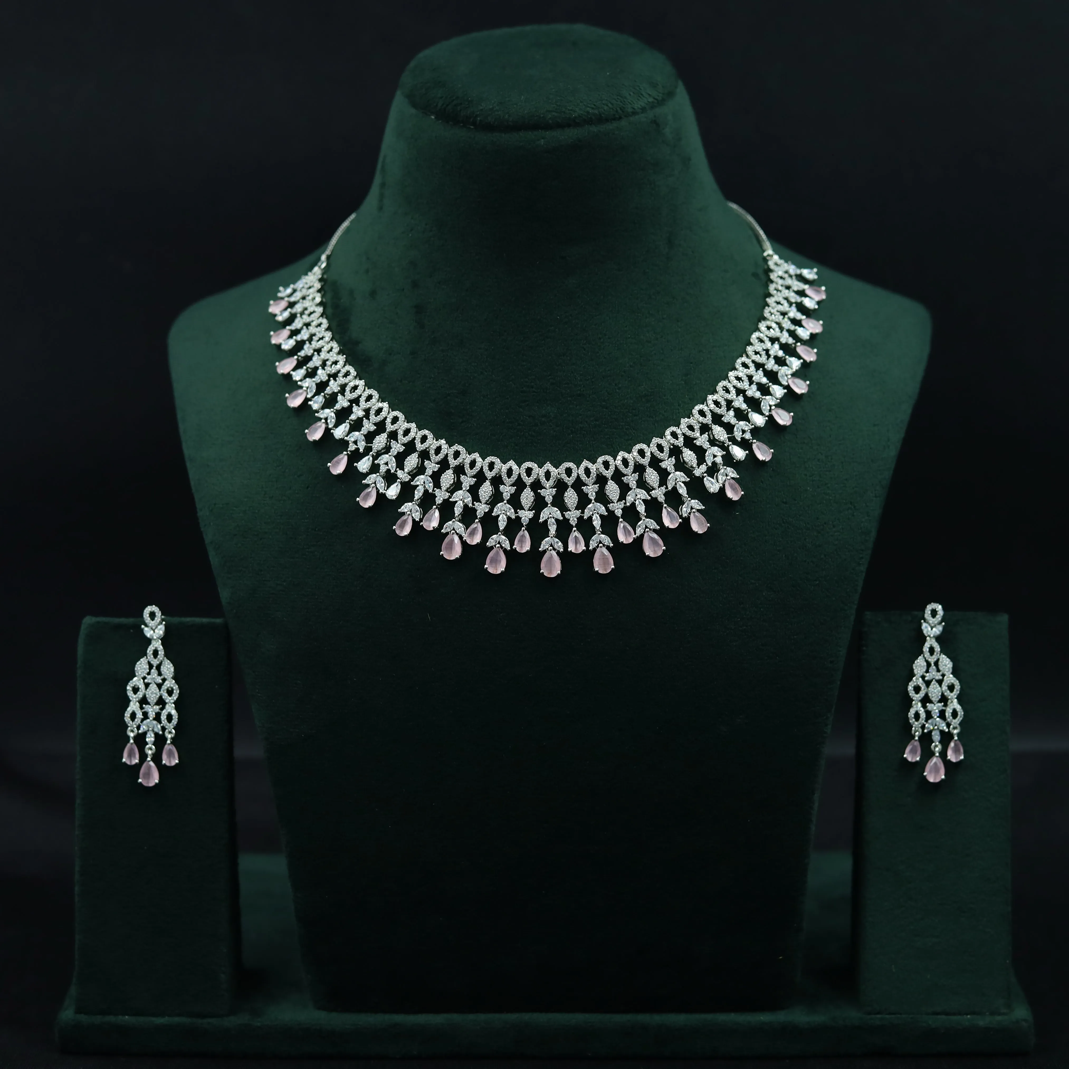 Round Neck Zircon/AD Necklace Set 11905-69