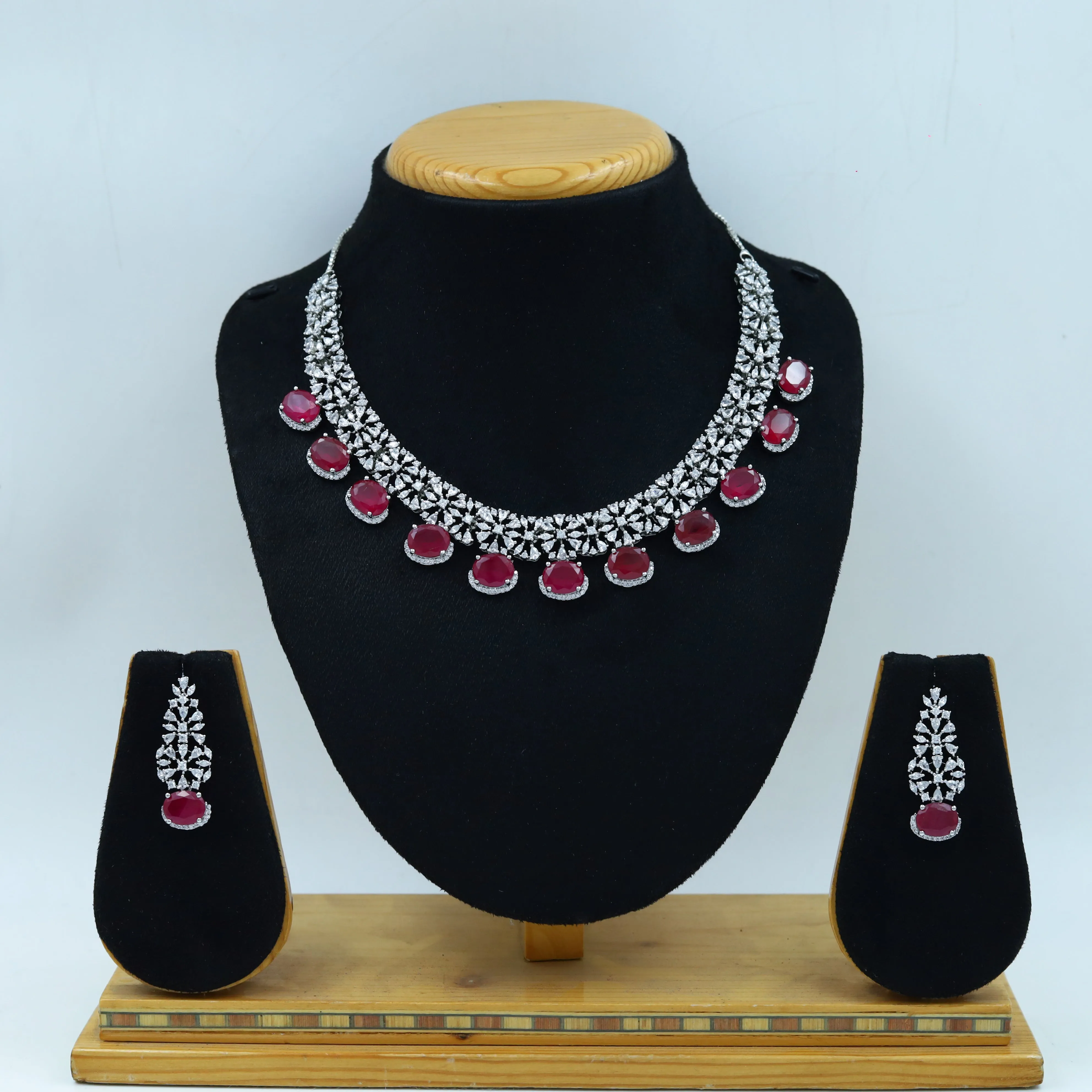 Round Neck Zircon/AD Necklace Set 11909-69