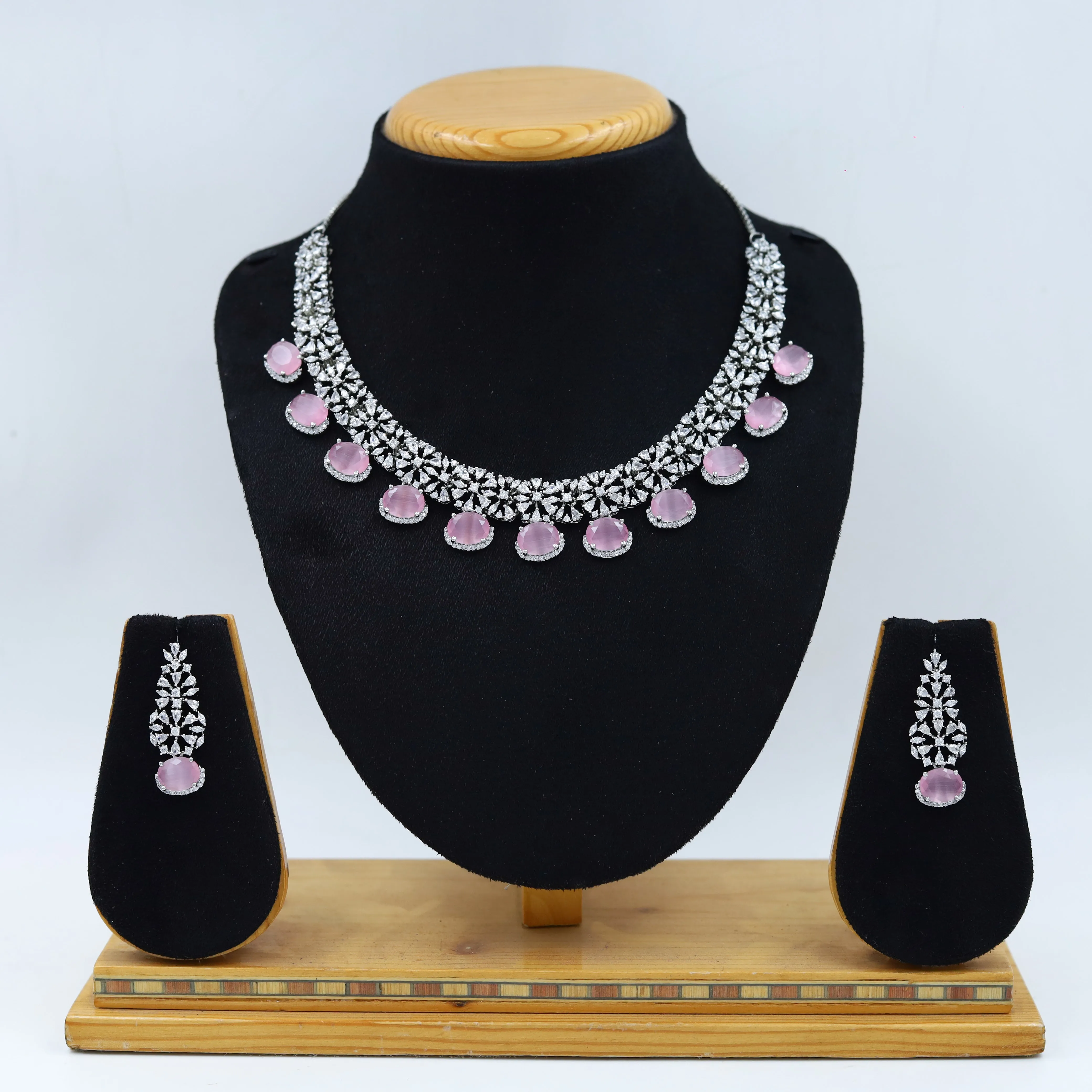 Round Neck Zircon/AD Necklace Set 11909-69