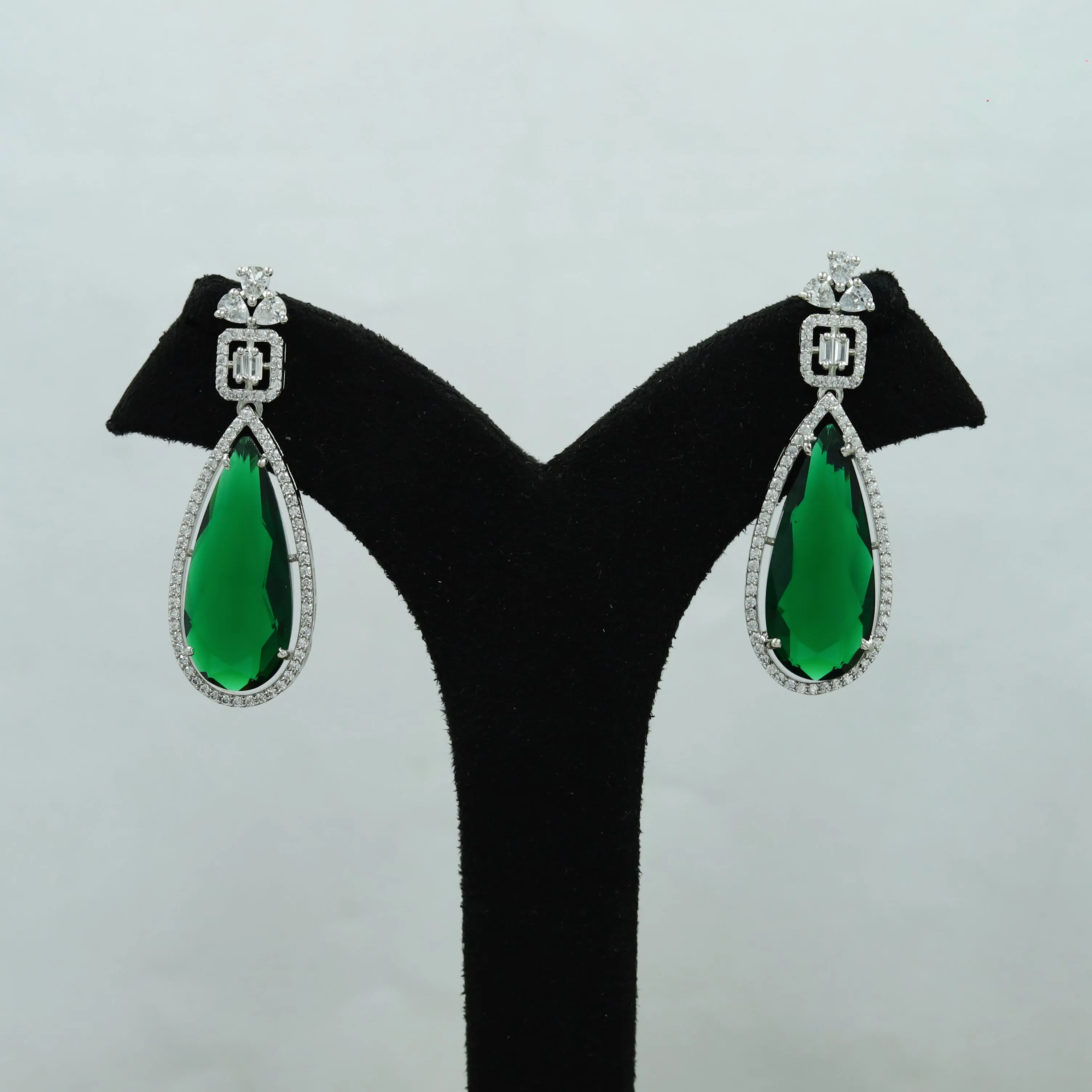 Round Neck Zircon/AD Necklace Set 12538-28
