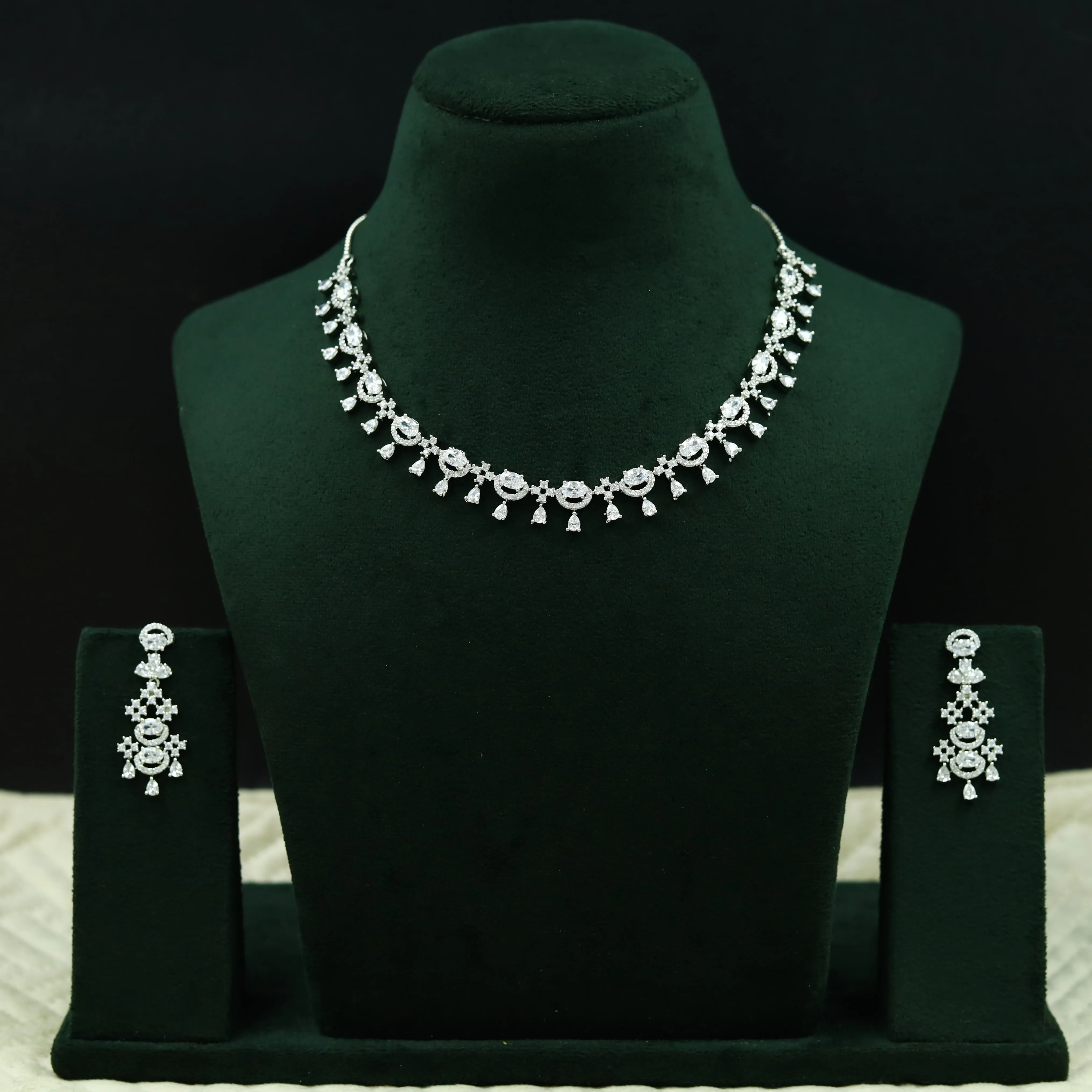 Round Neck Zircon/AD Necklace Set 12767-68