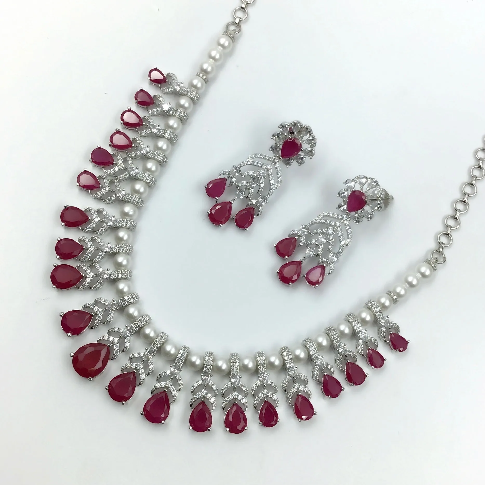Round Neck Zircon/AD Necklace Set 16558-69