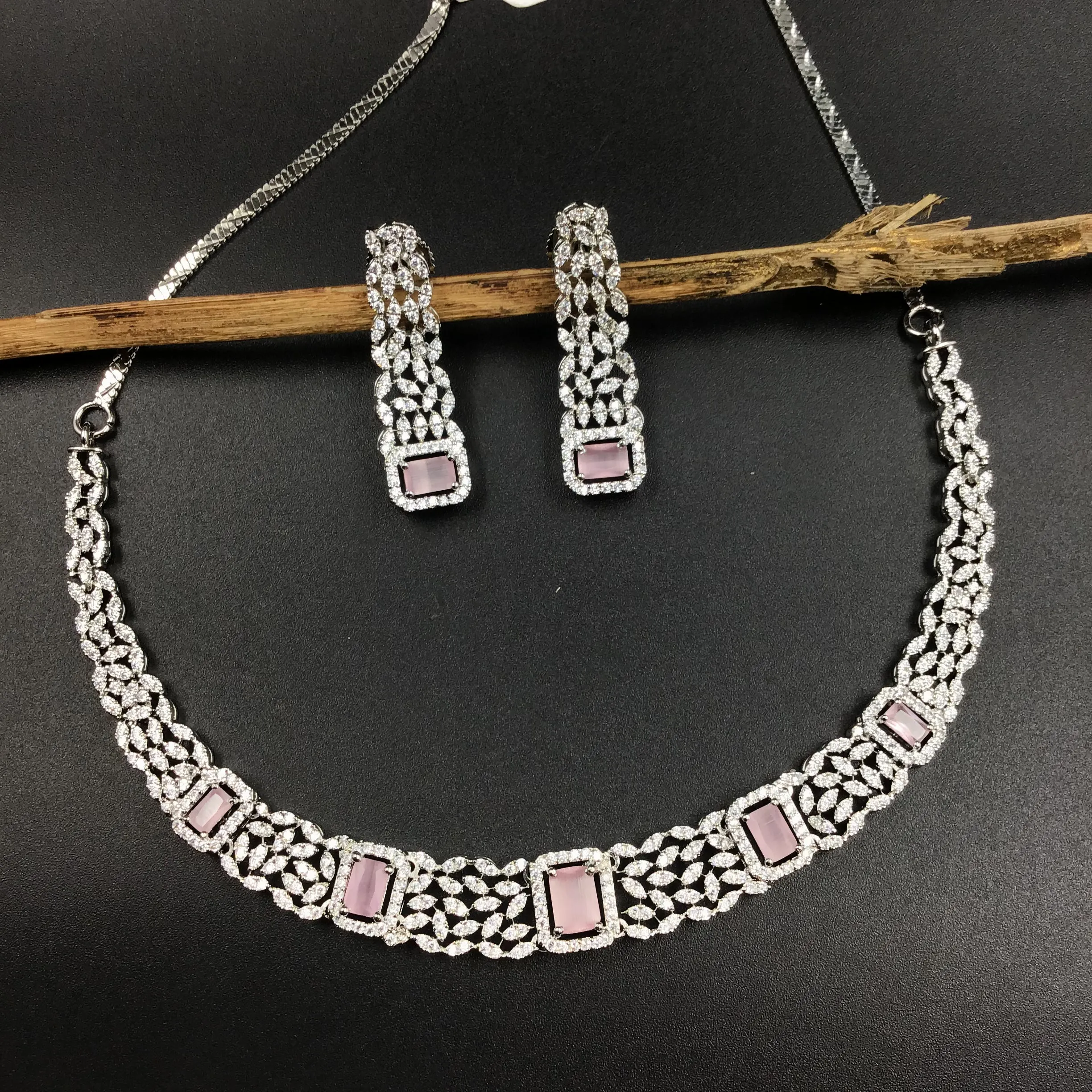 Round Neck Zircon/AD Necklace Set 5934-69