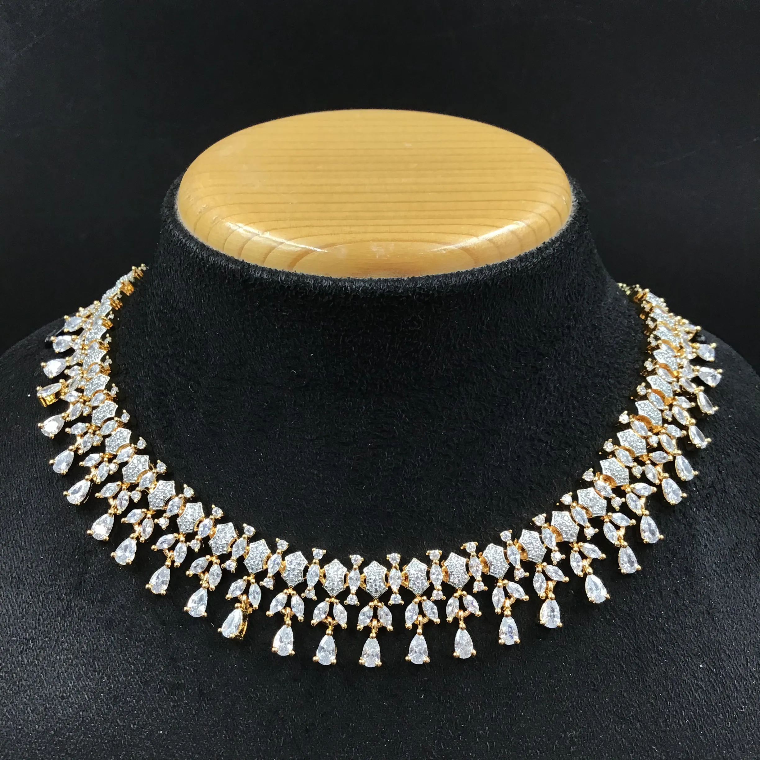 Round Neck Zircon/AD Necklace Set 7327-68