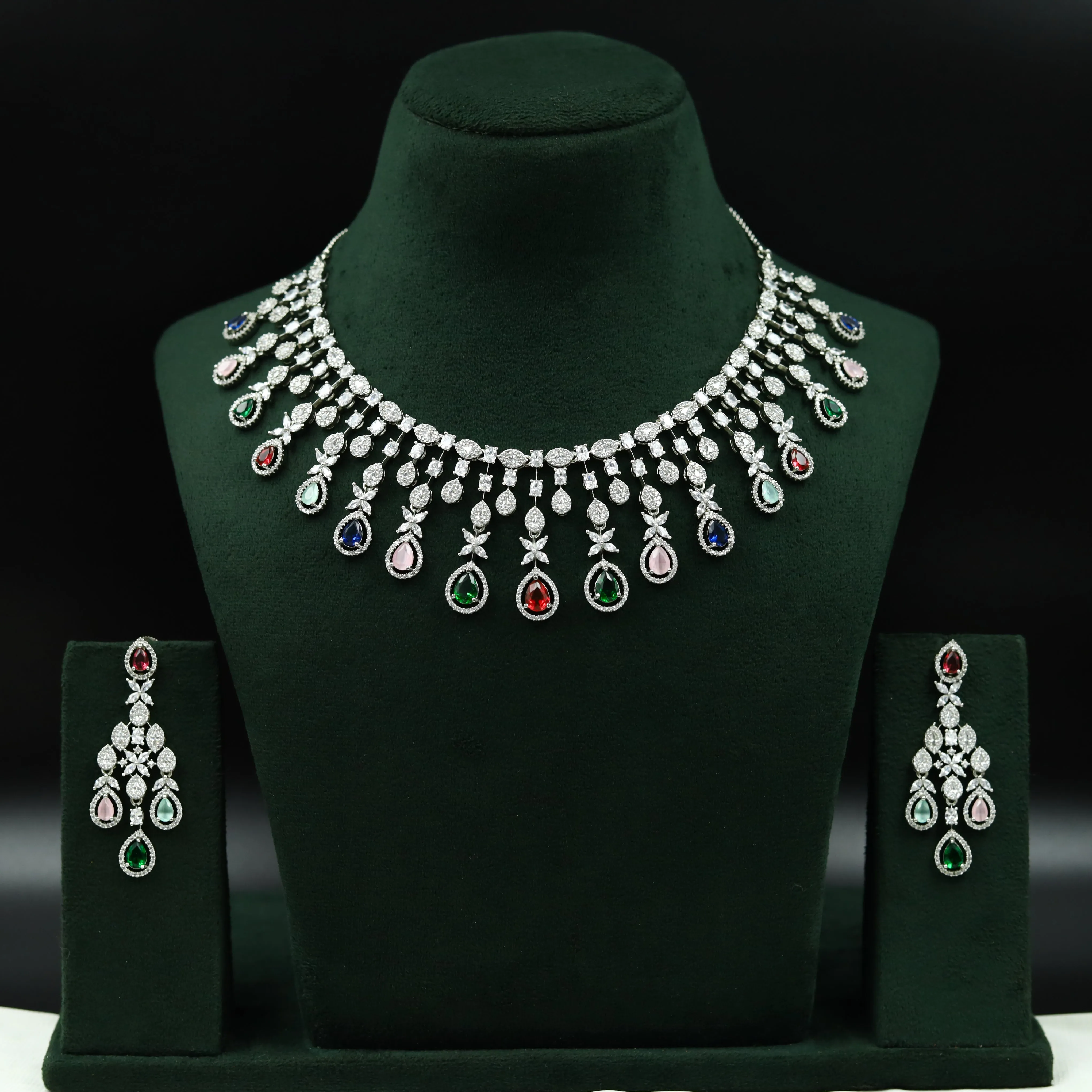Round Neck Zircon/AD Necklace Set 7330-68