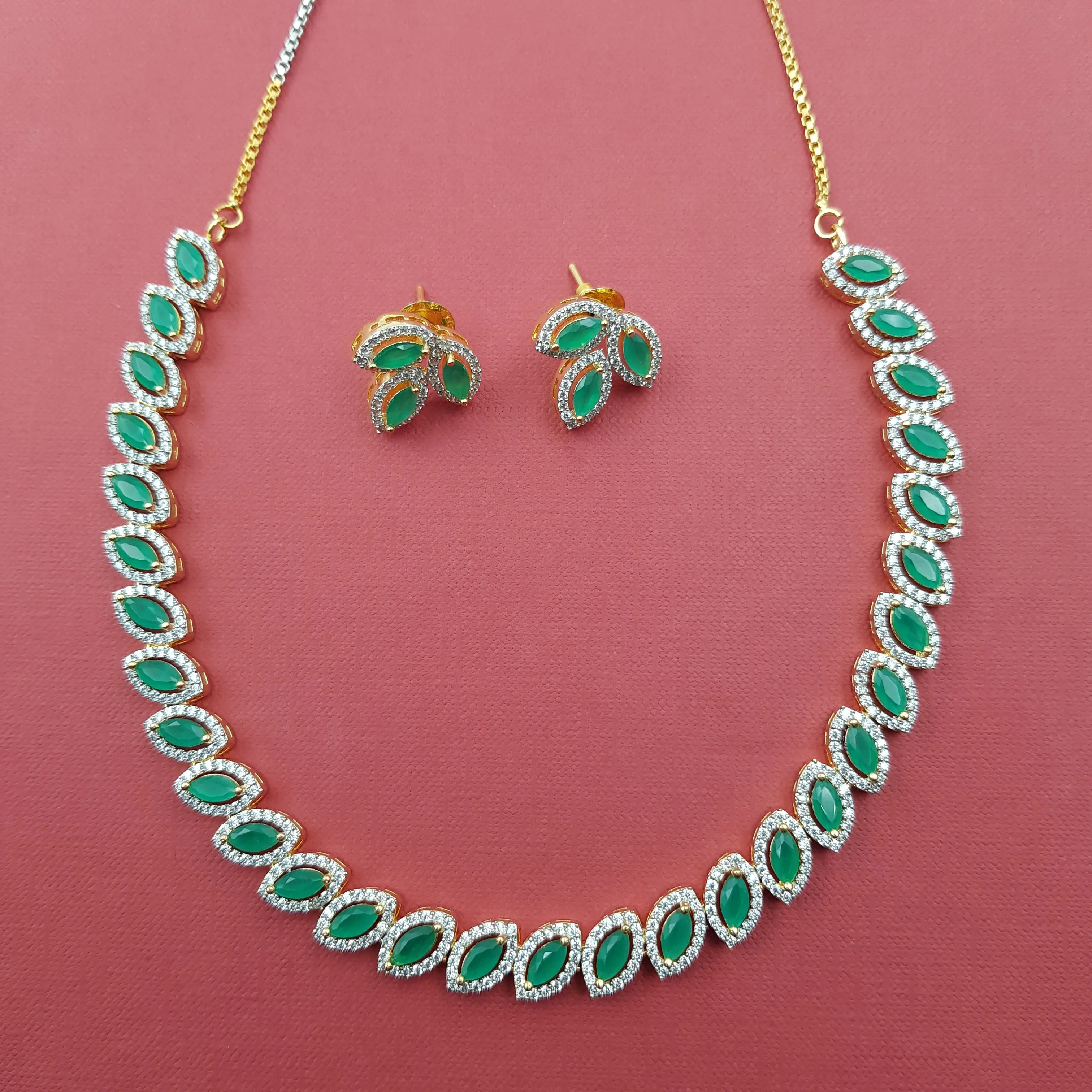 Round Neck Zircon/AD Necklace Set 8574-08
