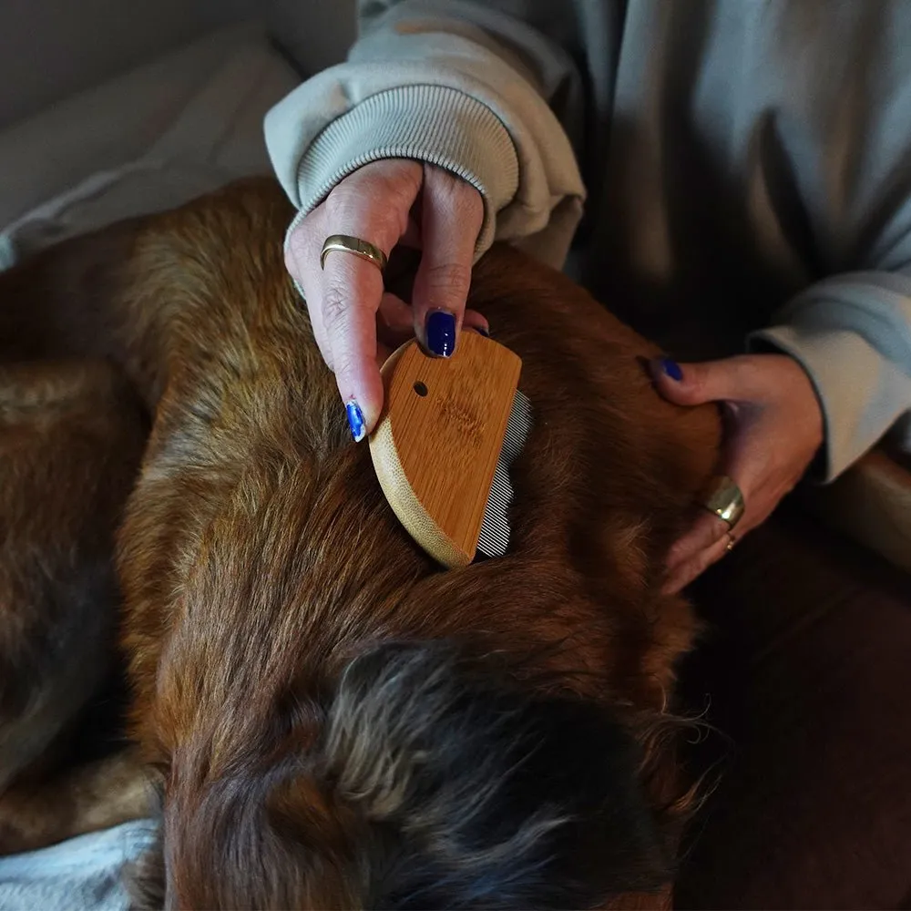 Tilley   Me | Bamboo Flea and Detangler Comb for Pets