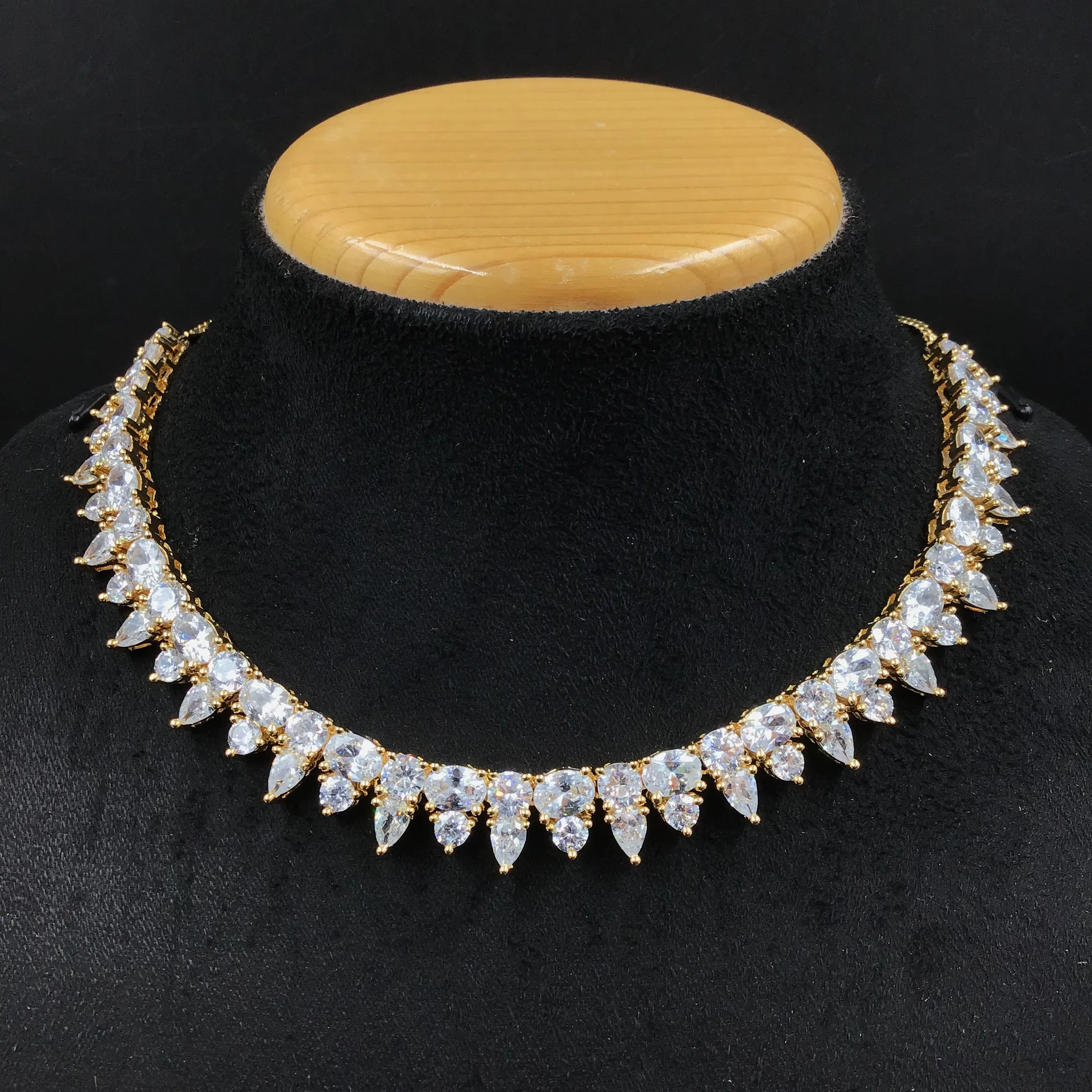 White Zircon/AD Necklace Set 13959-1049