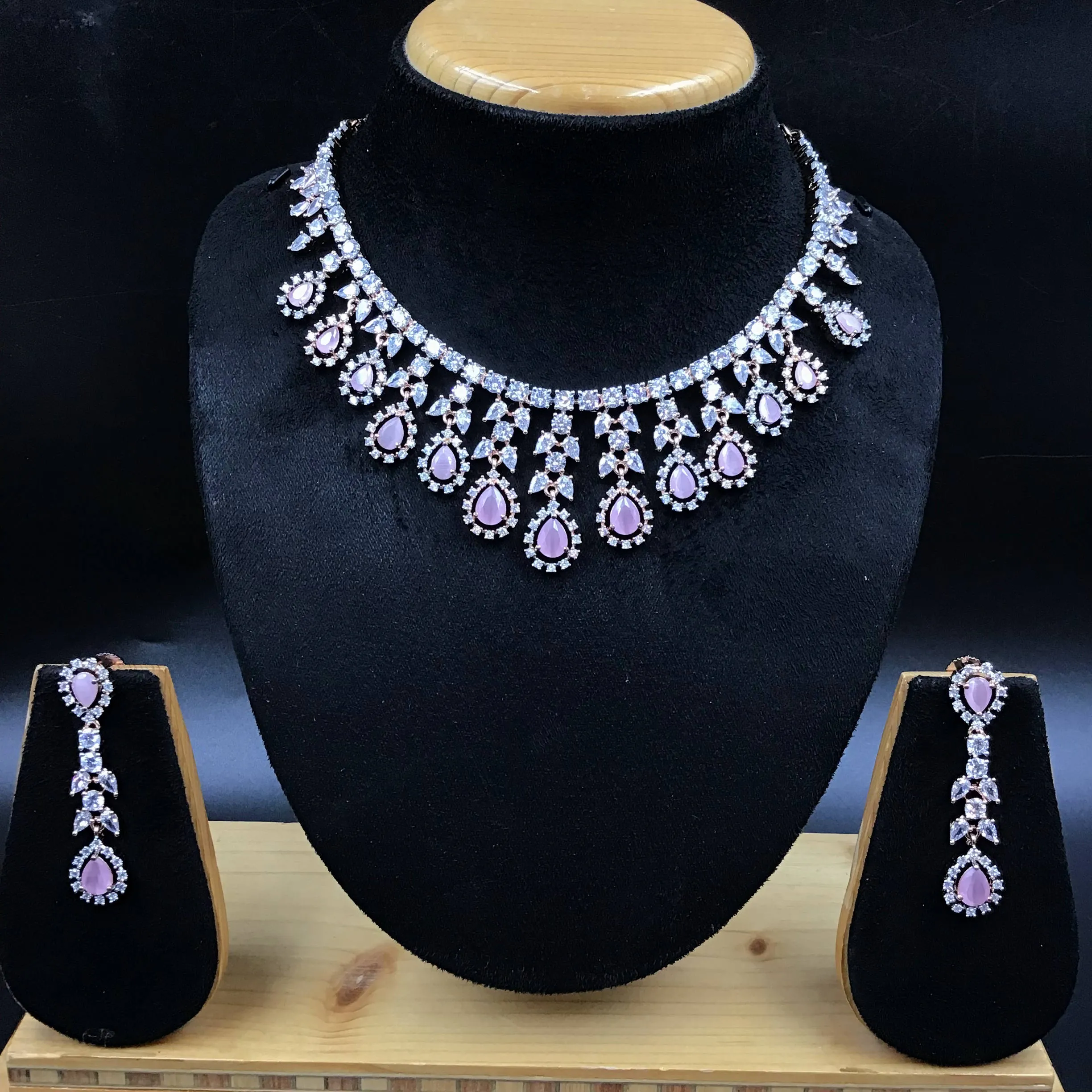 Zircon/AD Round Neck Necklace Set 20047-7231