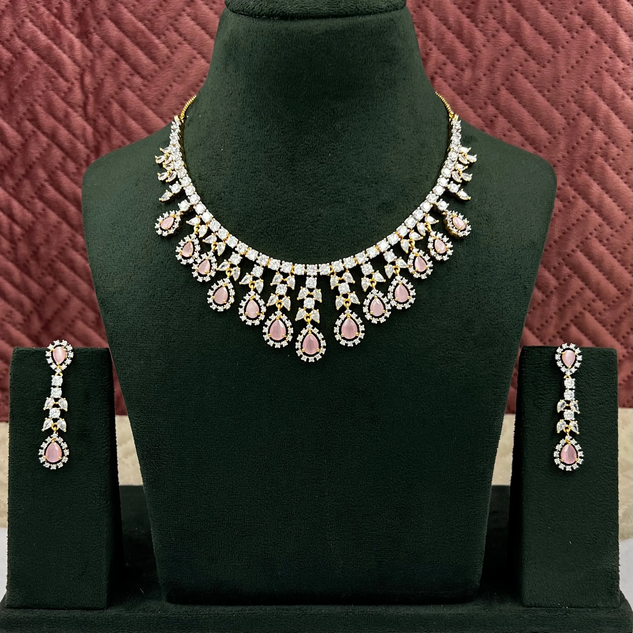 Zircon/AD Round Neck Necklace Set 20047-7231